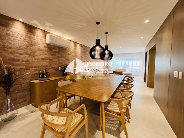 Sobrado para Venda em São Sebastião - 4