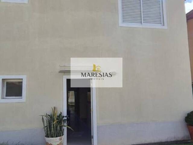 Sobrado para Venda em São Sebastião - 5