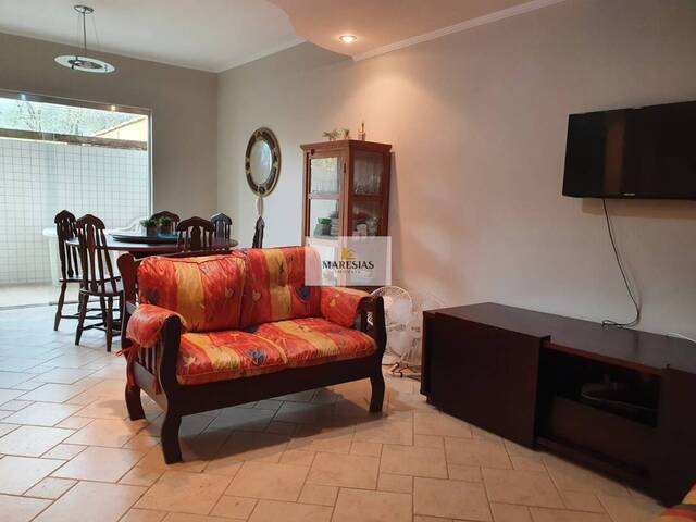 Sobrado para Venda em São Sebastião - 3