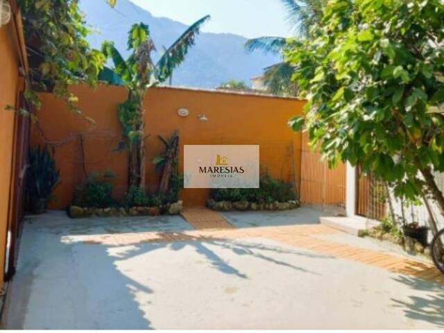 Sobrado para Venda em São Sebastião - 4