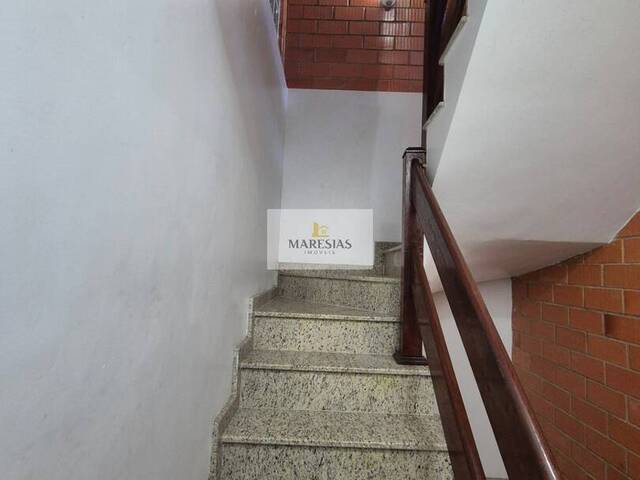 Sobrado para Venda em São Sebastião - 2