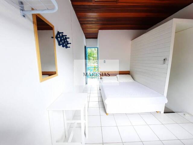 Sobrado para Venda em São Sebastião - 4