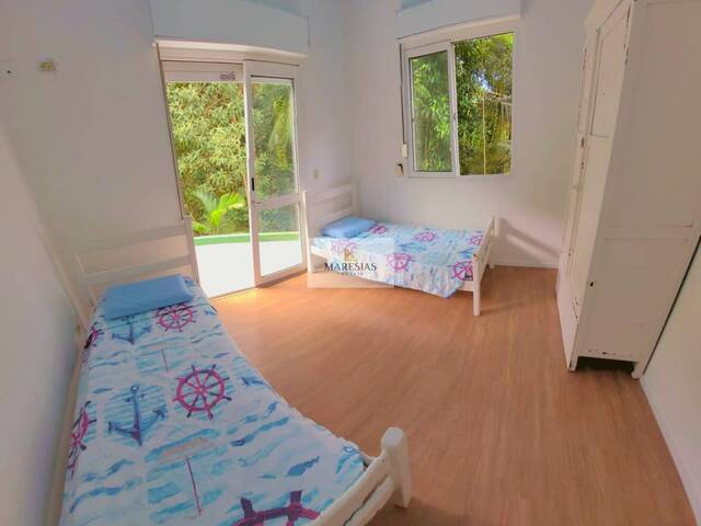 Sobrado para Venda em São Sebastião - 5