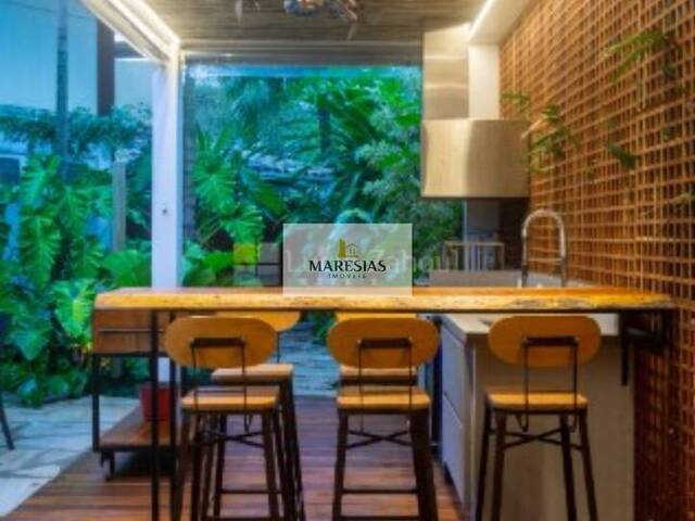 Sobrado para Venda em São Sebastião - 4