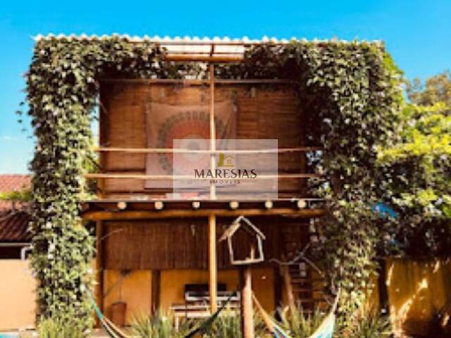 Sobrado para Venda em São Sebastião - 2