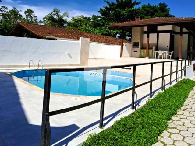 Sobrado para Venda em São Sebastião - 4