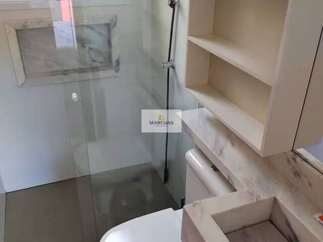 Sobrado para Venda em São Sebastião - 4