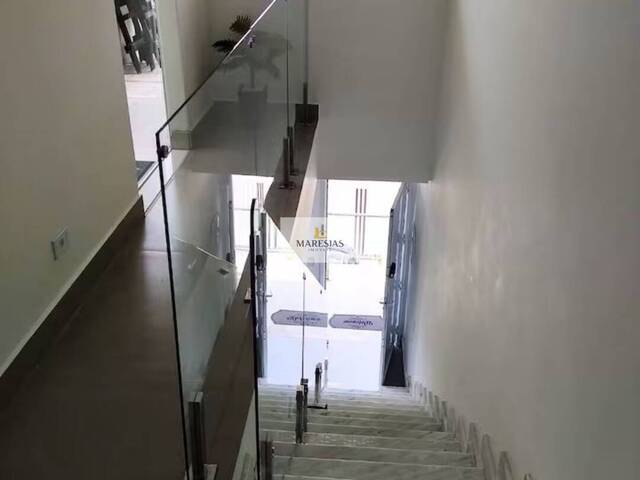 Sobrado para Venda em São Sebastião - 5