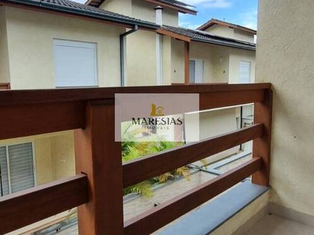 Sobrado para Venda em São Sebastião - 5