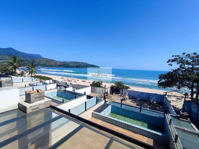 Sobrado para Venda em São Sebastião - 2