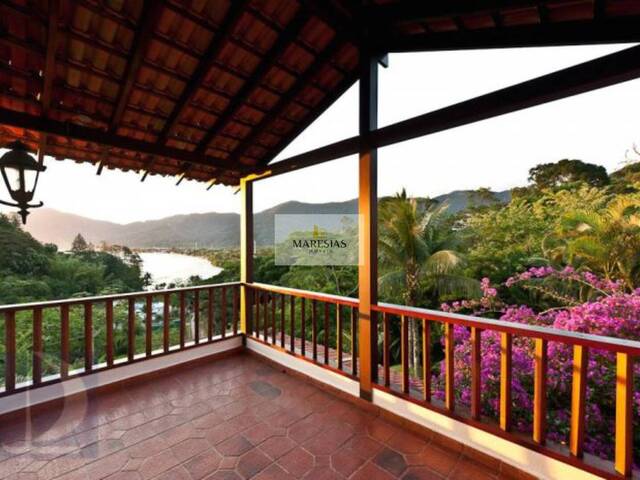 Sobrado para Venda em São Sebastião - 3