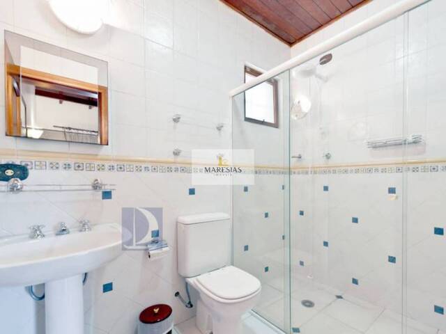 Sobrado para Venda em São Sebastião - 5