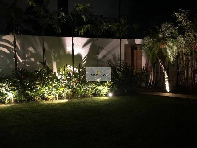 Sobrado para Venda em São Sebastião - 2