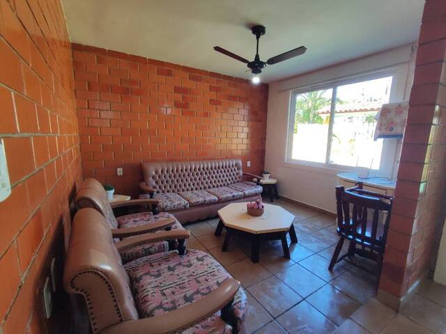 Sobrado para Venda em São Sebastião - 3