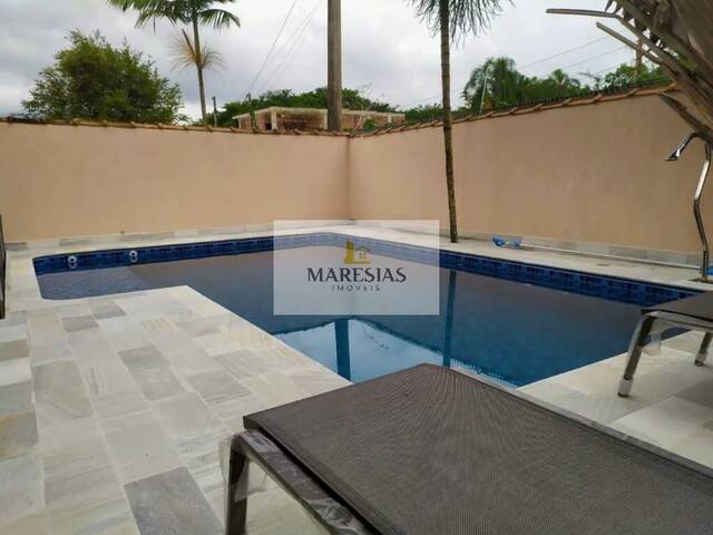 Sobrado para Venda em São Sebastião - 3