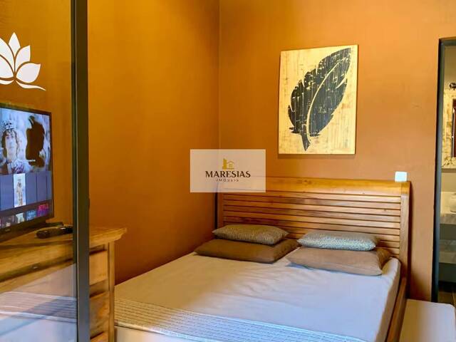 Sobrado para Venda em São Sebastião - 4