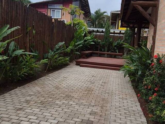 Sobrado para Venda em São Sebastião - 4