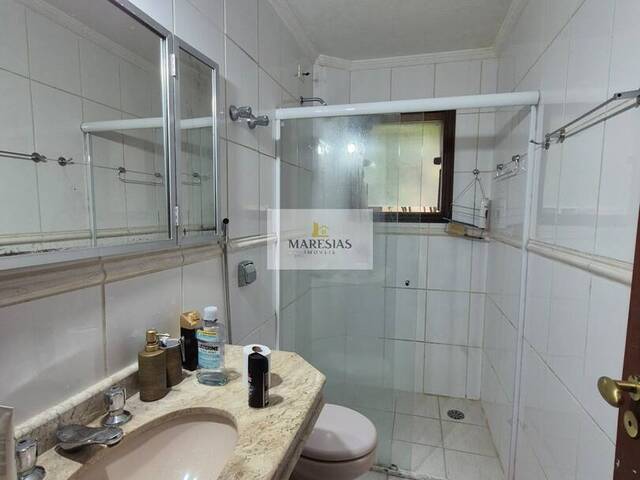 Sobrado para Venda em São Sebastião - 5