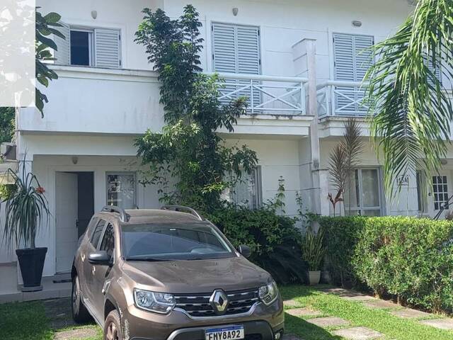 Sobrado para Venda em São Sebastião - 4