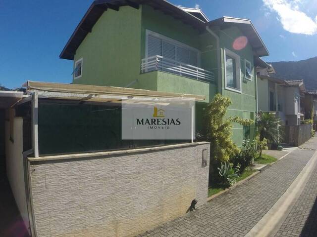 Sobrado para Venda em São Sebastião - 4