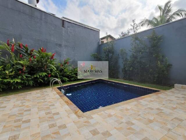 Sobrado para Venda em São Sebastião - 3