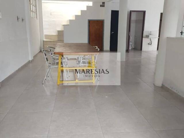 Sobrado para Venda em São Sebastião - 3