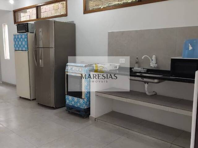 Sobrado para Venda em São Sebastião - 2