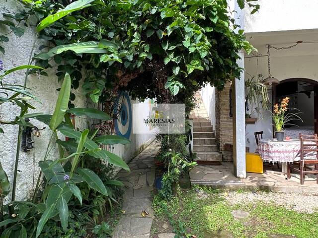 Sobrado para Venda em São Sebastião - 2