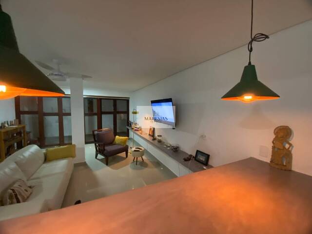 Sobrado para Venda em São Sebastião - 4