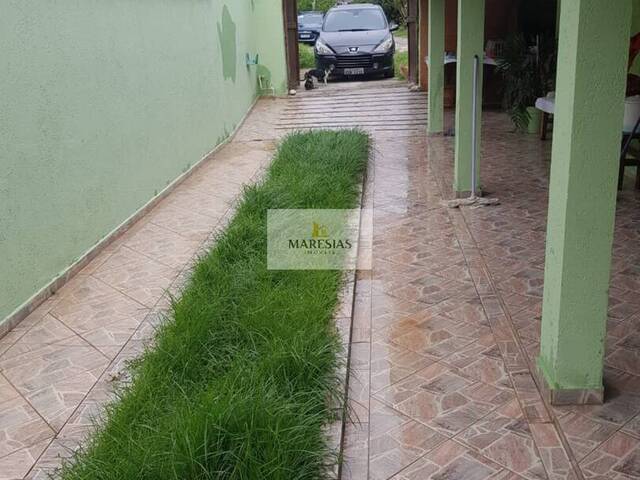 Casa para Venda em São Sebastião - 2