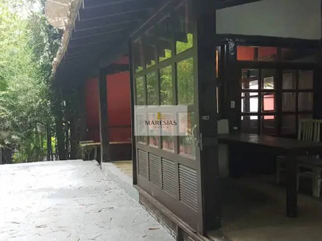 Sobrado para Venda em São Sebastião - 2