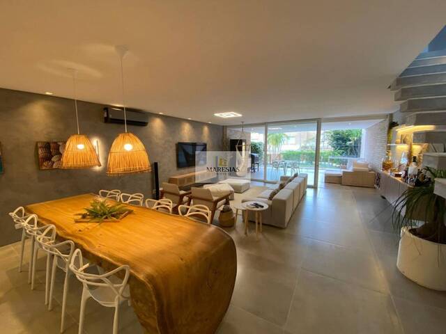 Sobrado para Venda em São Sebastião - 3