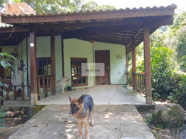 Sobrado para Venda em São Sebastião - 4
