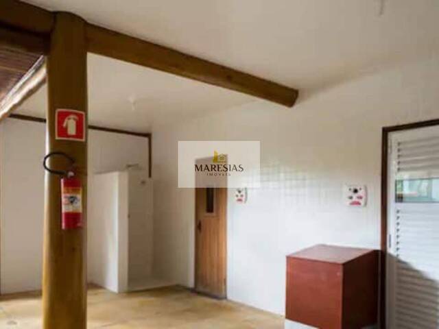 Sobrado para Venda em São Sebastião - 2