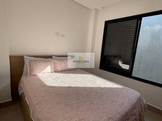 Sobrado para Venda em São Sebastião - 3