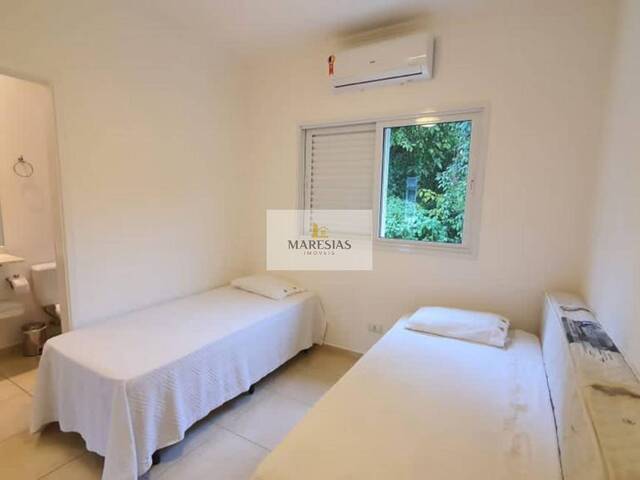 Sobrado para Venda em São Sebastião - 4