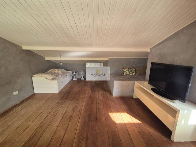 Sobrado para Venda em São Sebastião - 4