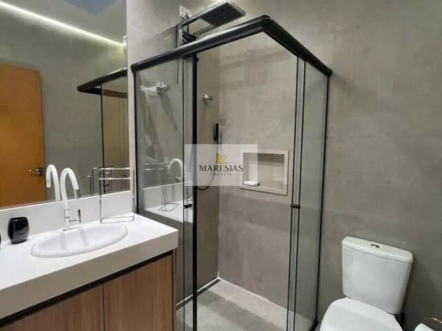 Sobrado para Venda em São Sebastião - 5