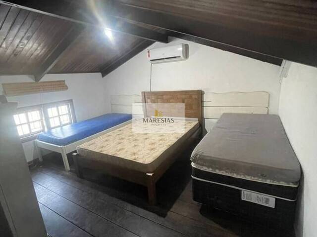 Sobrado para Venda em São Sebastião - 3