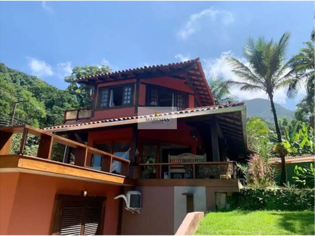 Sobrado para Venda em São Sebastião - 2