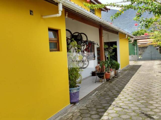 Sobrado para Venda em São Sebastião - 4