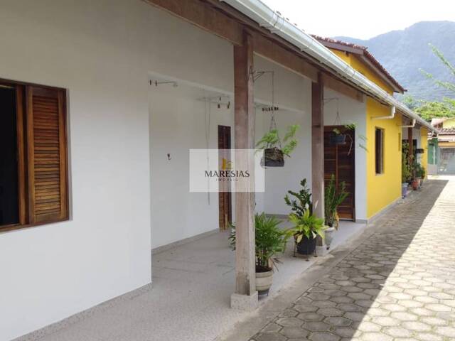 Sobrado para Venda em São Sebastião - 5