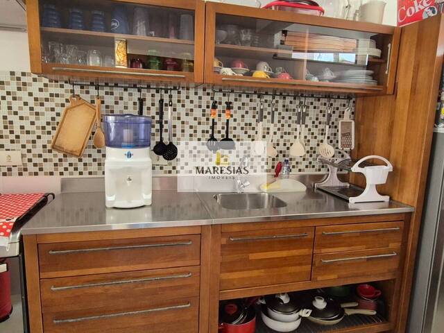 Sobrado para Venda em São Sebastião - 2