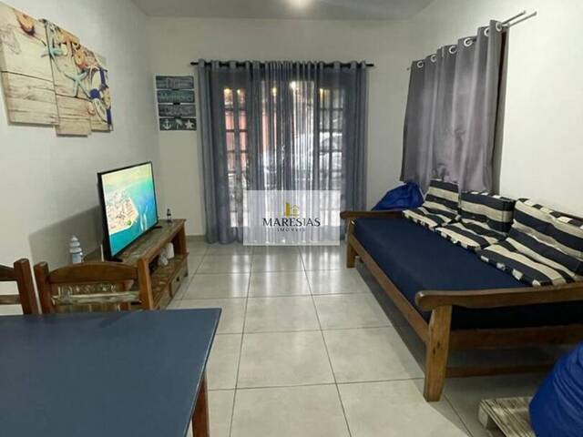 Sobrado para Venda em São Sebastião - 2