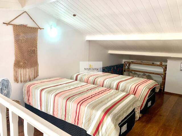 Sobrado para Venda em São Sebastião - 5