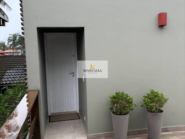 Sobrado para Venda em São Sebastião - 2