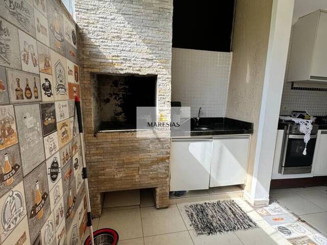 Sobrado para Venda em São Sebastião - 4