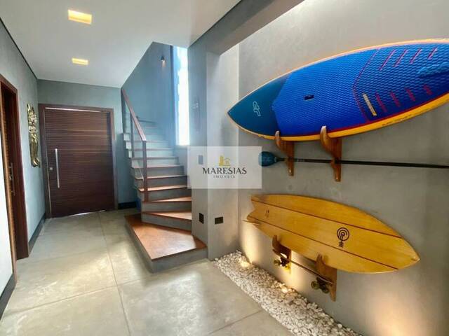 Sobrado para Venda em São Sebastião - 4