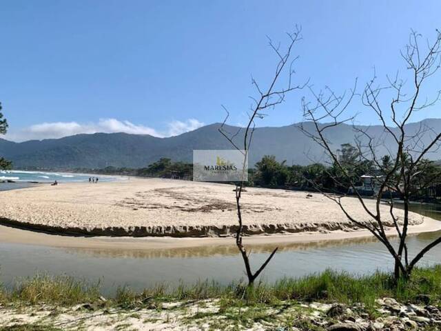 Sobrado para Venda em São Sebastião - 3