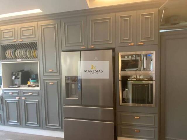 Sobrado para Venda em São Sebastião - 2